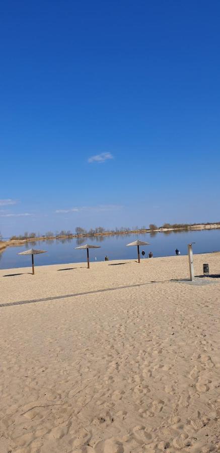 Apartament Near Dnieper Tscherkassy Exterior foto