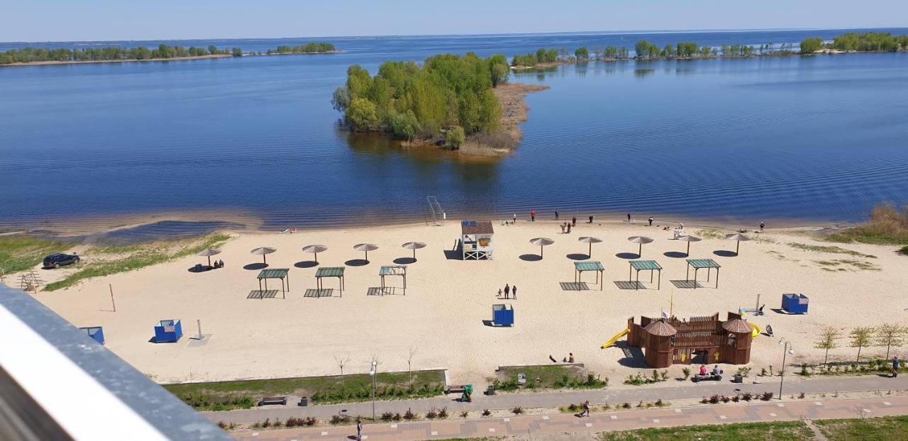 Apartament Near Dnieper Tscherkassy Exterior foto
